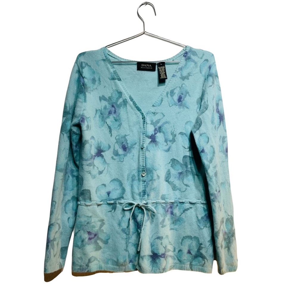 Dana Buchman Soft Blue Sweater Floral Size L.